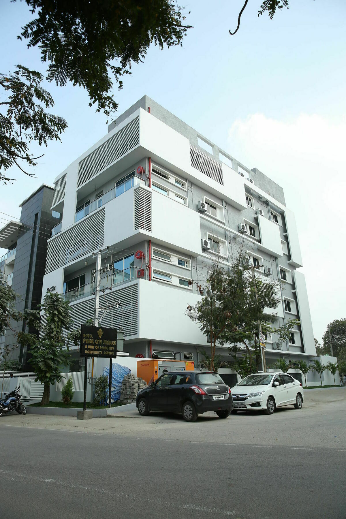 Fabhotel Pearl City - Nr Jubilee Enclave,Hitech City Hyderabad Exteriör bild